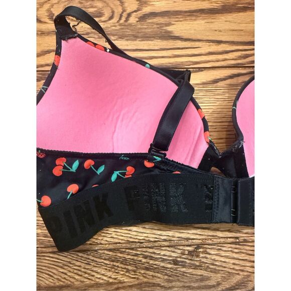 Pink Victoria secret wear everywhere push up cherry print bra size 34D - Picture 3 of 4